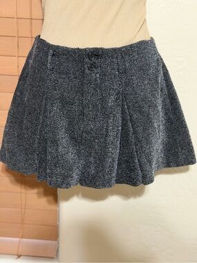 Urban Outfitters Black & Gray Tweed Mini Skirt